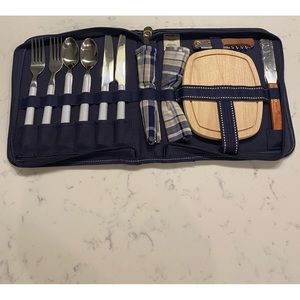 Eddie Bauer Travel Snack Set, wine and cheese set (NEW)